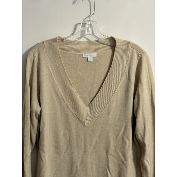 New York & Company Sz XL Sweater V-Neck Pullover Cream Beige Old Money Preppy - Picture 2 of 7